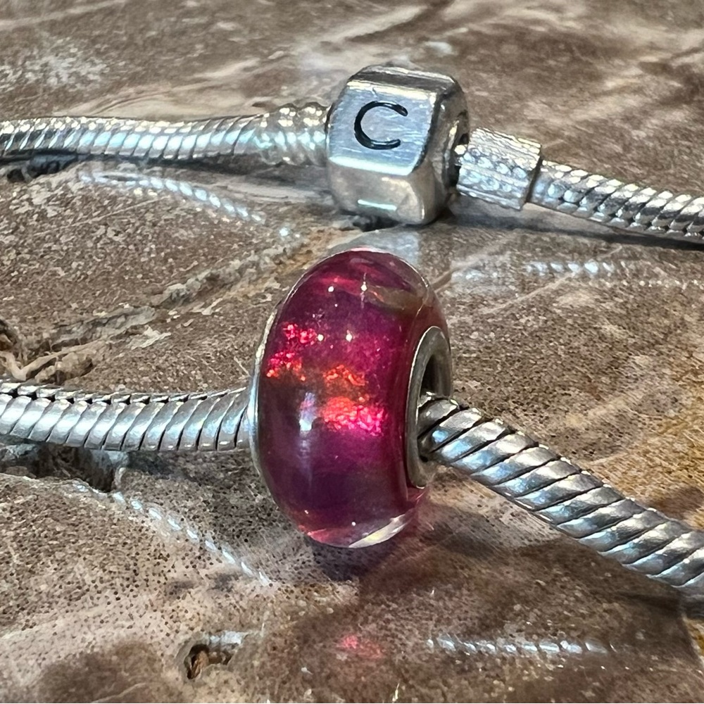 New Authentic Chamilia Swarovski Spring Fling Murano Bead Fuchsia Pink Gold 925